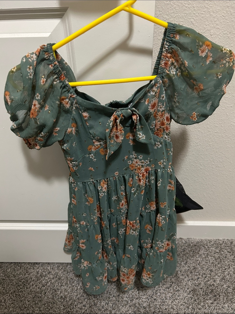 Rare Editions Sage Green Floral Puff-Sleeve Tunic
